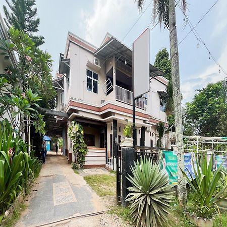 OYO 90633 Graha Dirham Homestay Sekayu Bagian luar foto